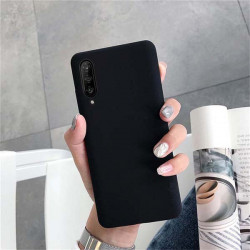 ETUI GUMA SMOOTH NA TELEFON  ONEPLUS ONEPLUS 9R CZARNY